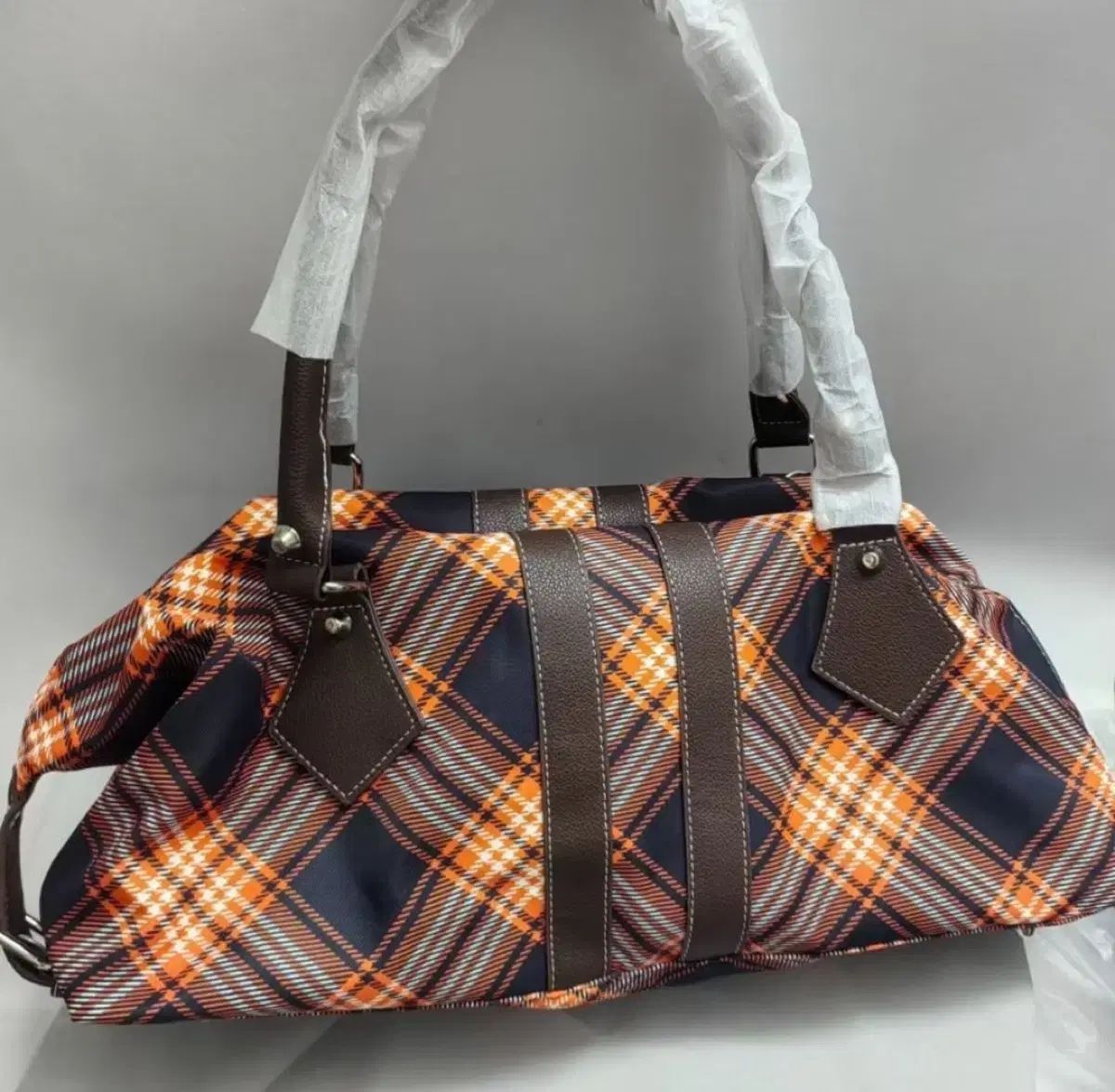 Vivienne ストア Westwood ヴィヴィアン・ウエストウッド ブラウン