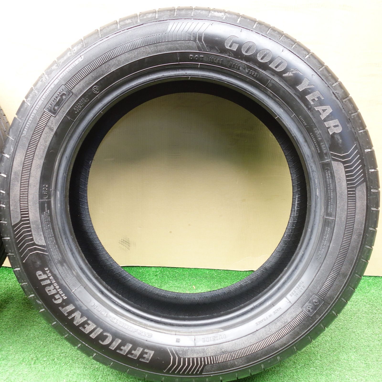 215/60R17 GOOD YEAR Efficient Grip 2024年 215/60R17 GOOD YEAR Efficient Grip 2024年
