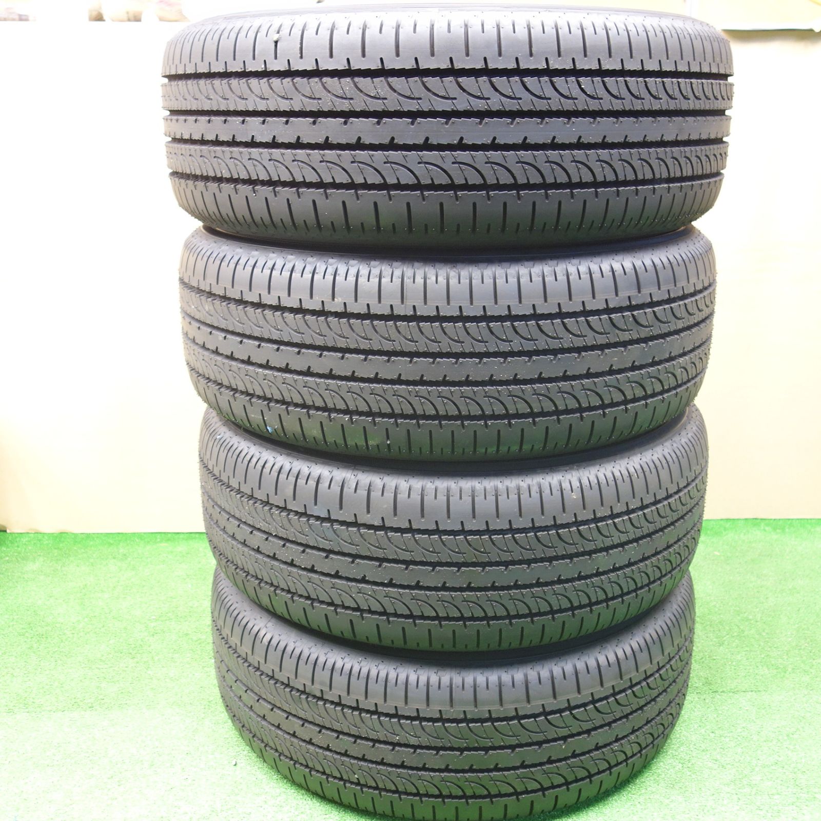 デリカd5新車外しGEOLANDAR G055E 225/55R18 4本セット 新車外し！25年☆三菱 デリカ D:5 シャモニー 純正 225/55R18 ヨコハマ