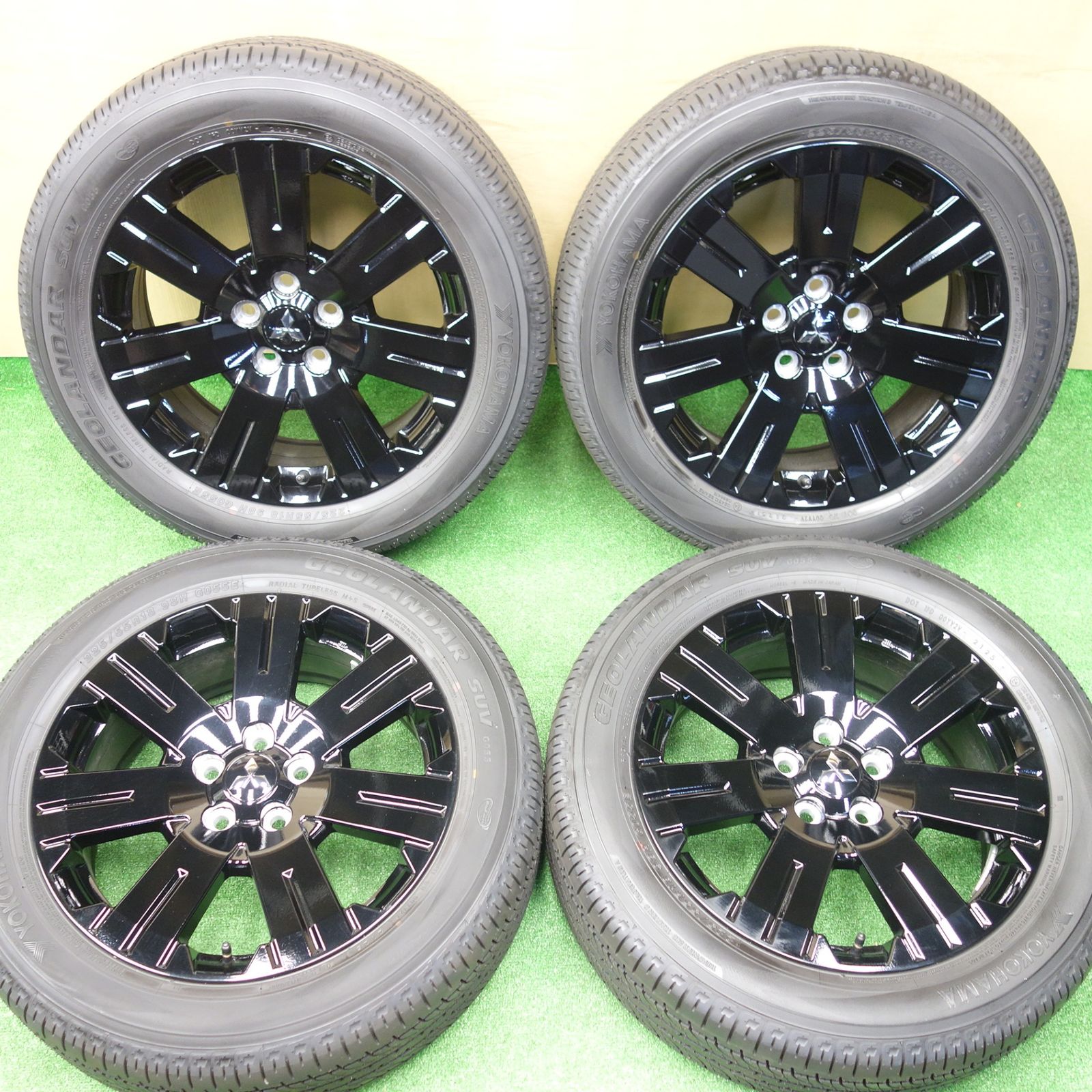 新車外し！25年☆三菱 デリカ D:5 シャモニー 純正 225/55R18 ヨコハマ