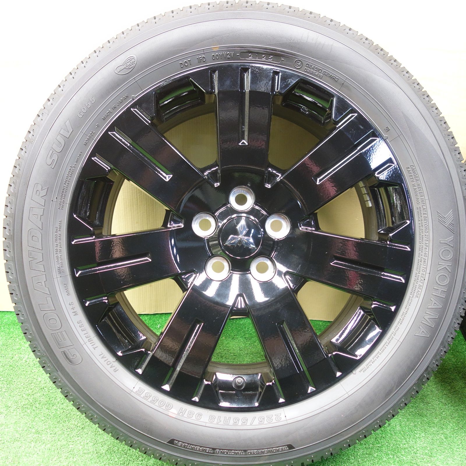 新車外し！25年☆三菱 デリカ D:5 シャモニー 純正 225/55R18 ヨコハマ