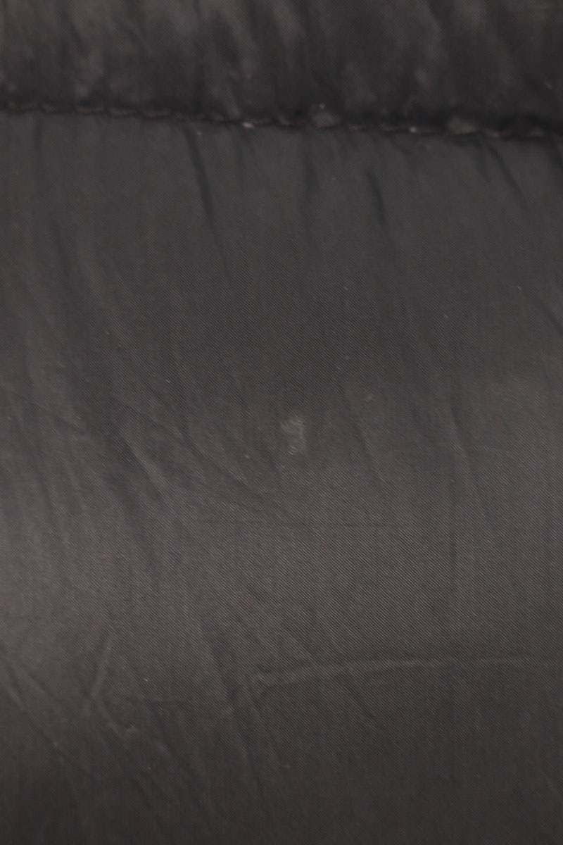 モンクレール  VANOISE ロゴワッペンフード付きダウンベスト メンズ 1 ※12/28～1/6 発送・問い合わせ遅延