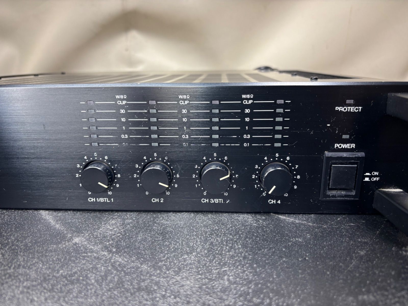 TOA パワーアンプ P-60F オーディオ機器 オーディオ - メルカリ