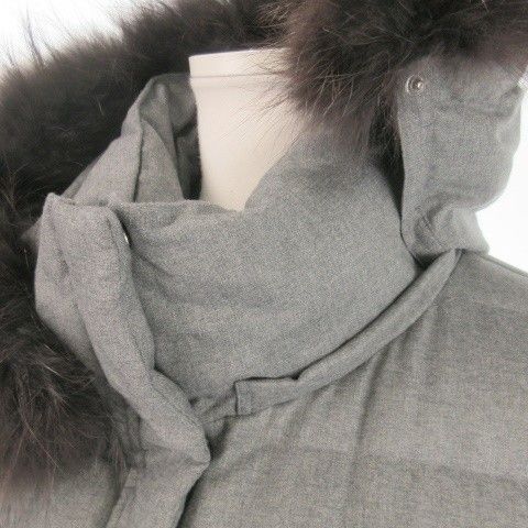 INDIVI インディヴィ ロングダウンコート ファーフード グレー　40　L インディヴィ INDIVI ダウンコート ロング フーディー ラクーンファー