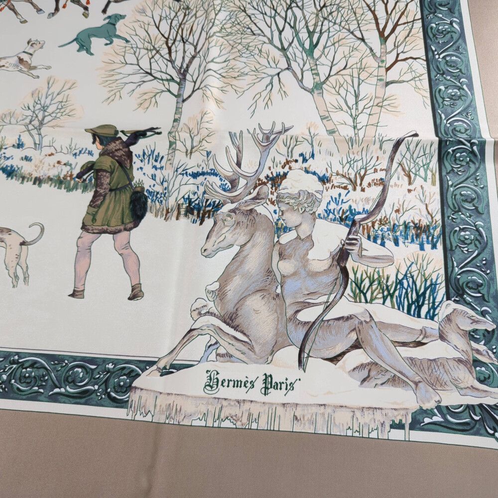 エルメス カレ90 L'HIVER 冬の狩猟 シルク HERMES エルメス カレ90・Lhiver・L'hiver 冬の狩猟 シルク スカーフ