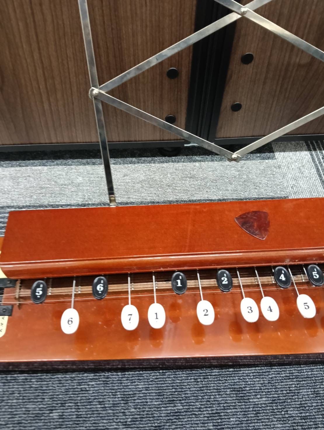 中古品】SUZUKI スズキ 大正琴 砂丘 ソプラノ ケース付き 現状品