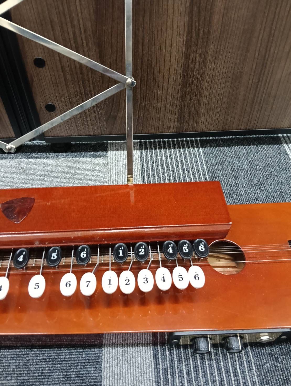 中古品】SUZUKI スズキ 大正琴 砂丘 ソプラノ ケース付き 現状品