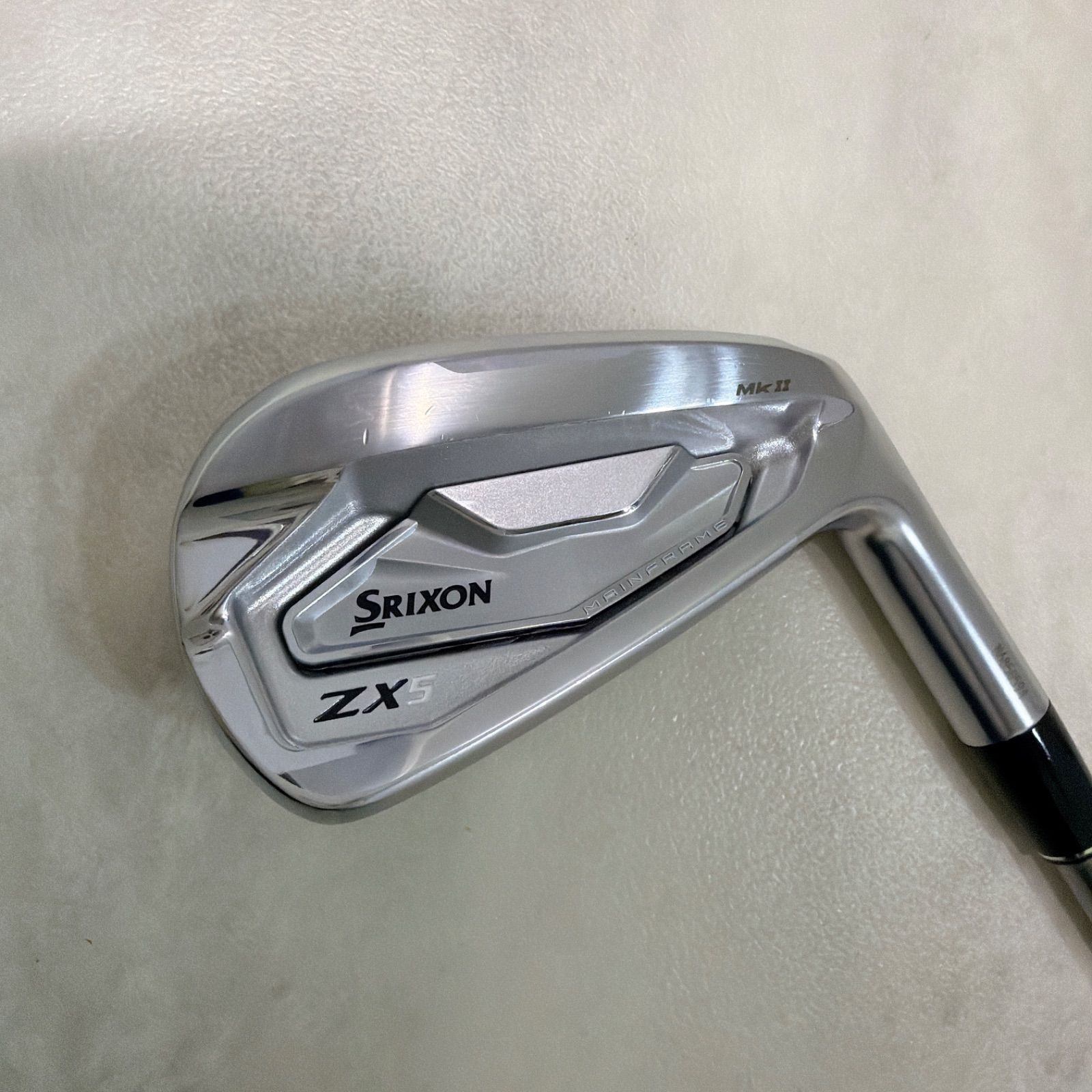 【新品同様極美品】 新品グリップ 極美品 SRIXON ZX5 MK2 7番アイアン Diamana ZX-II for