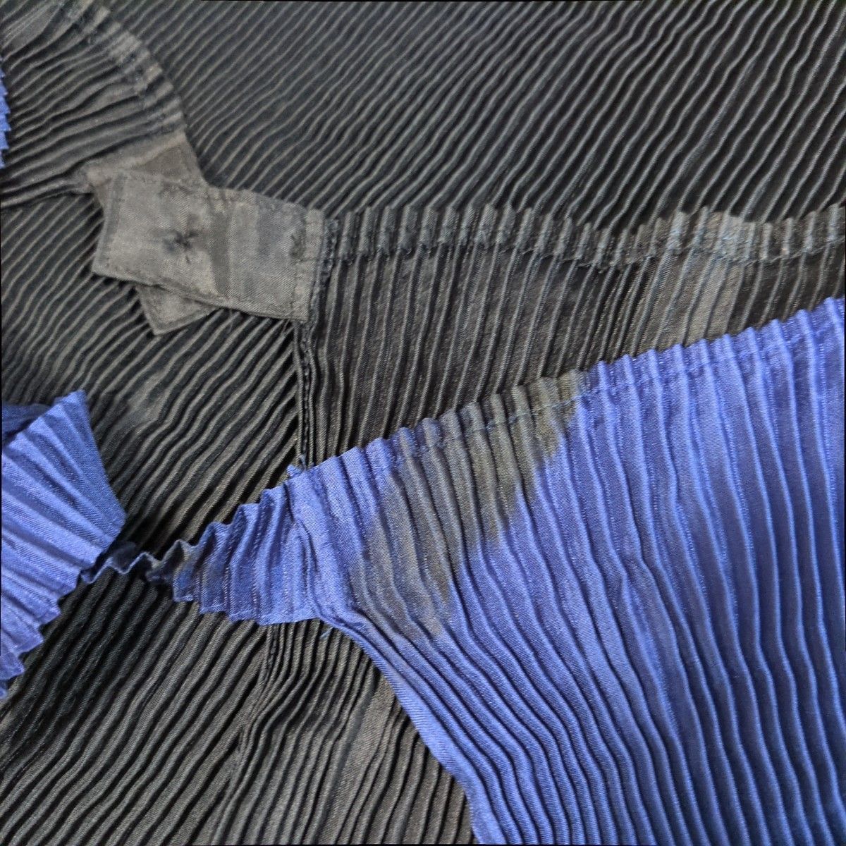 アイムプロダクト イッセイミヤケ エプロン ワンピース プリーツ バイカラー アイムプロダクトイッセイミヤケ improduct ISSEY MIYAKE エプロン