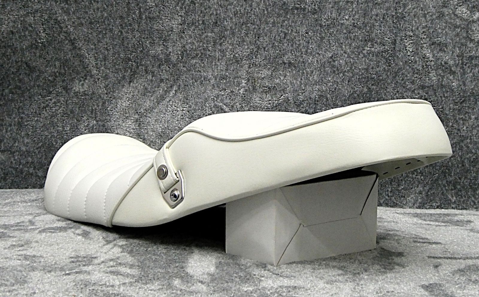 CB400four NC36 白皮 タックロールシート/完成品WHITEホワイトCB400F白