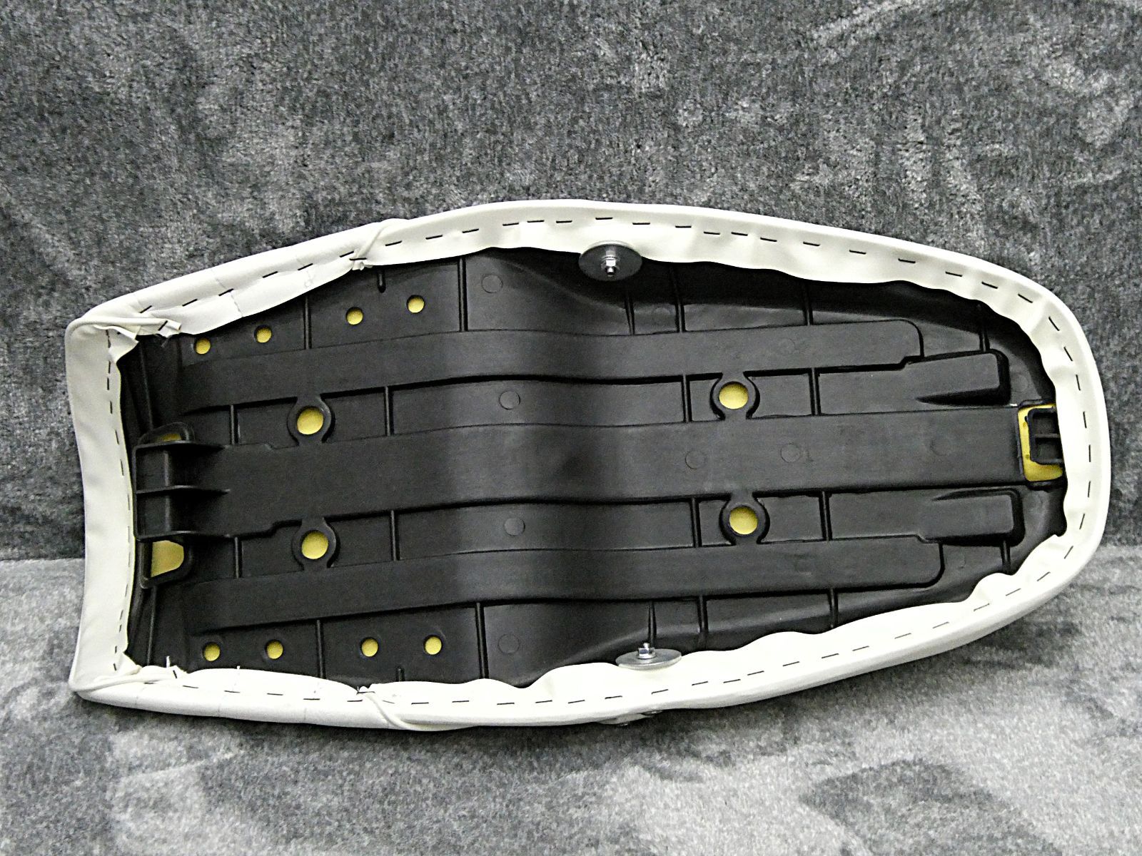 CB400four NC36 白皮 タックロールシート/完成品WHITEホワイトCB400F白