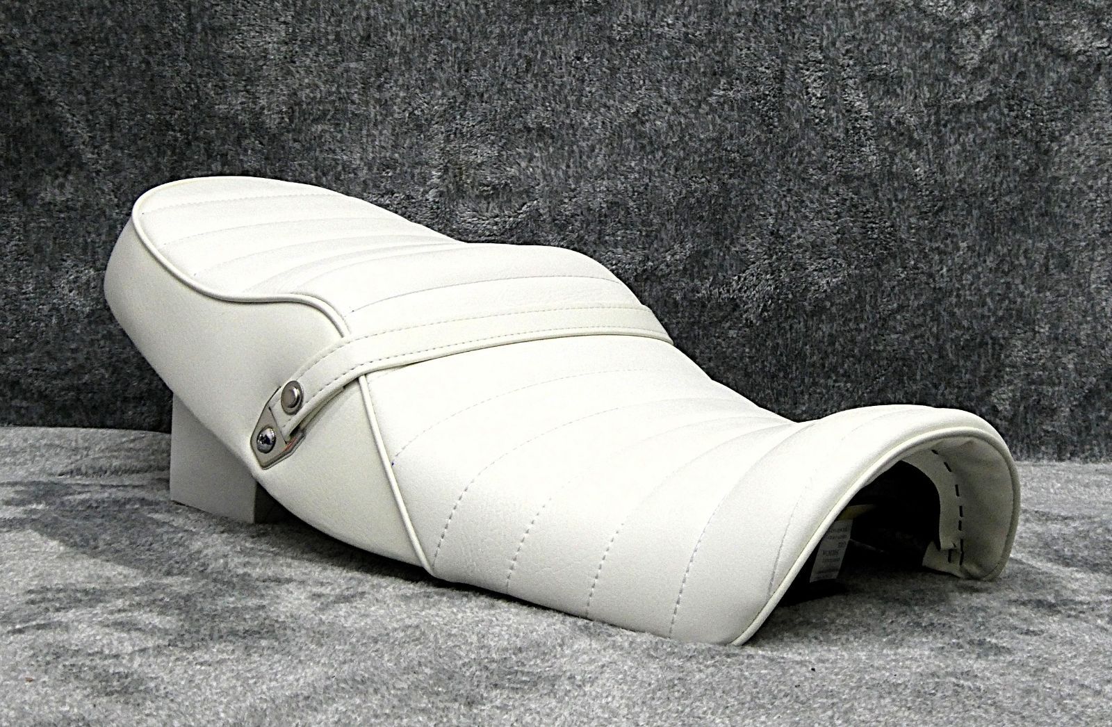 CB400four NC36 白皮 タックロールシート/完成品WHITEホワイトCB400F白