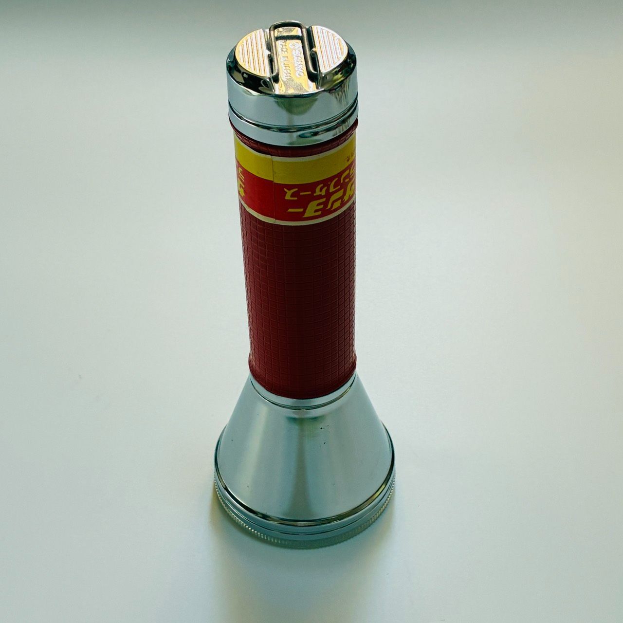 レトロ クラシック サンヨーランプケース LK-1219FN 単一乾電池2個使用