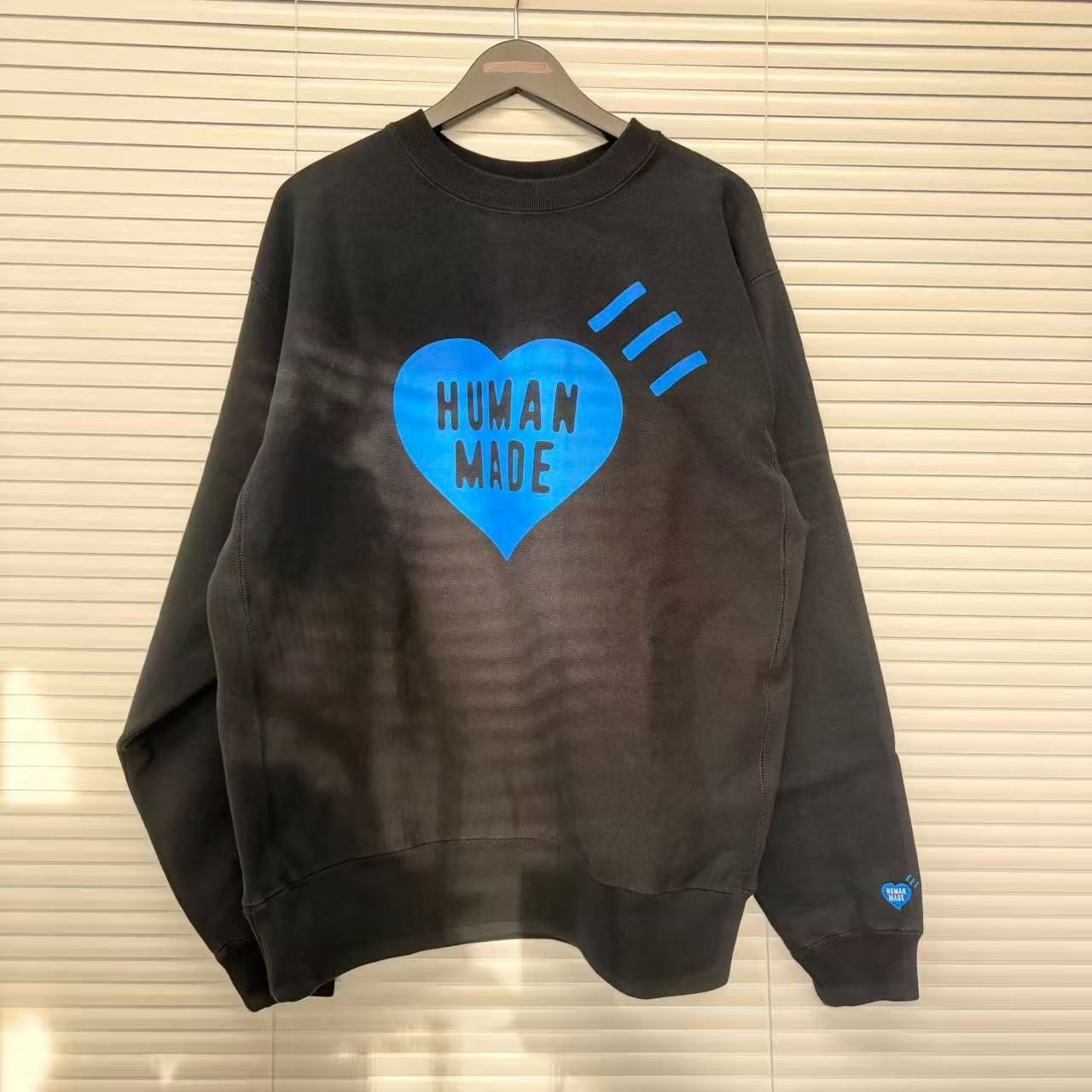 HUMAN MADE HEART SWEATSHIRT OFFLINE STORE 店舗限定 スウェット 