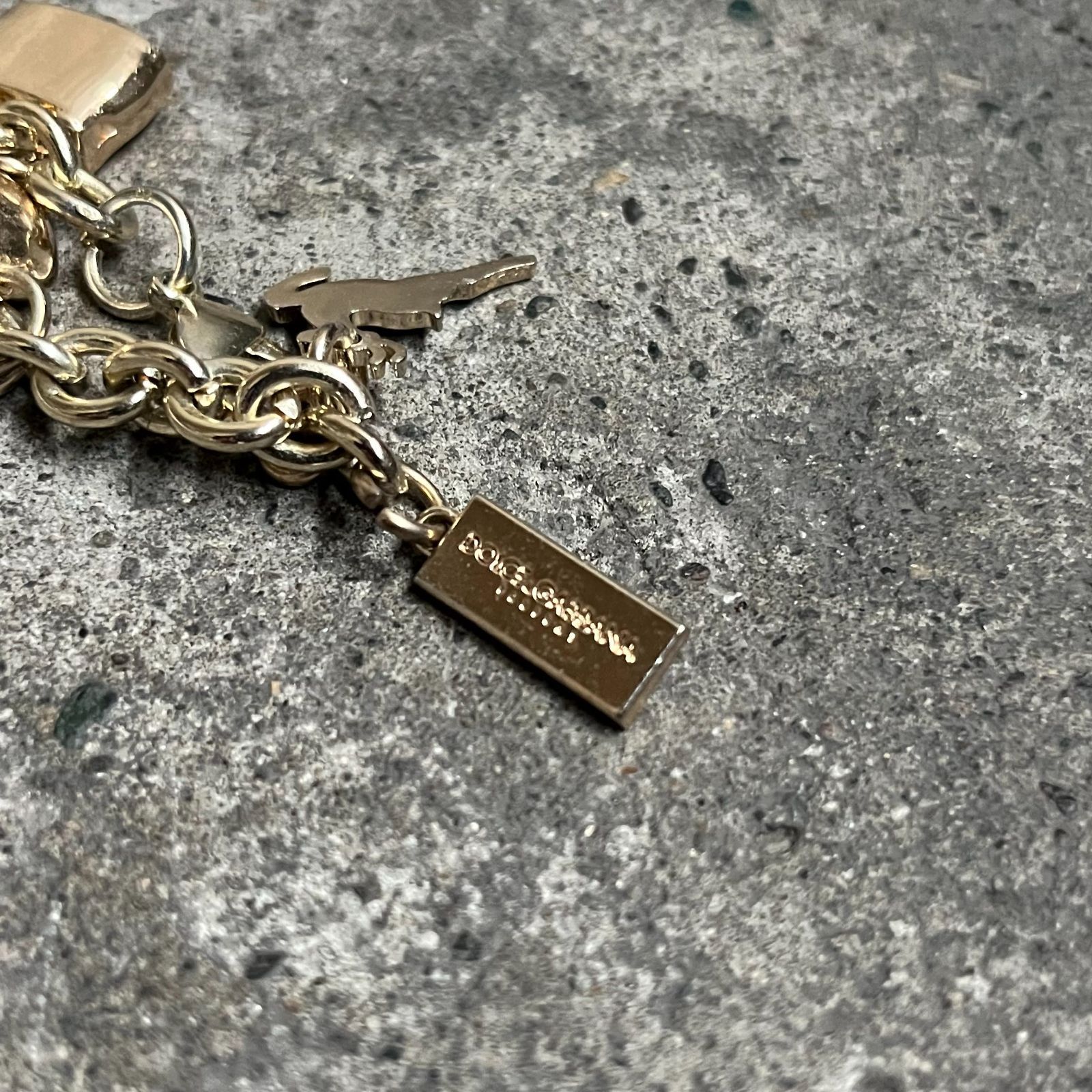 DOLCE&GABBANA Perfume Gold Bracelet ドルチェアンドガッバーナ 