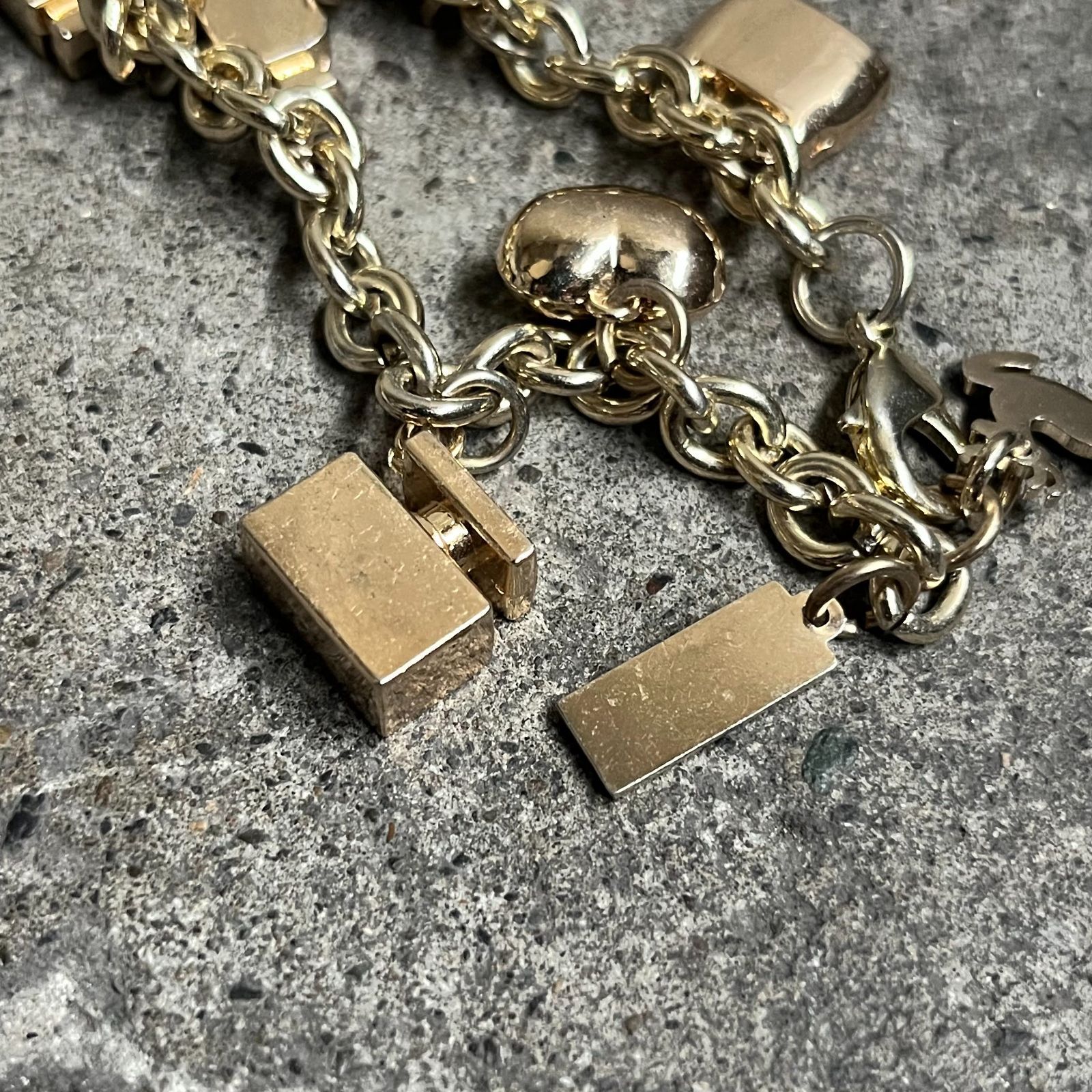 DOLCE&GABBANA Perfume Gold Bracelet ドルチェアンドガッバーナ 