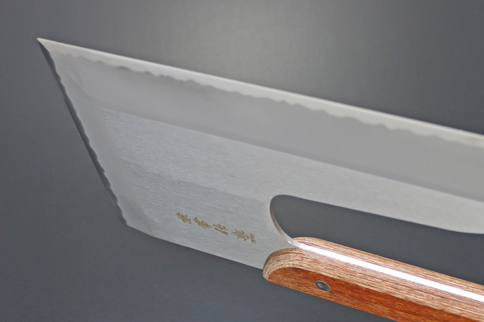 KC-578 兼常作 高級ステンレス鋼 麺切庖丁 赤合板柄 包丁 240mm - メルカリ