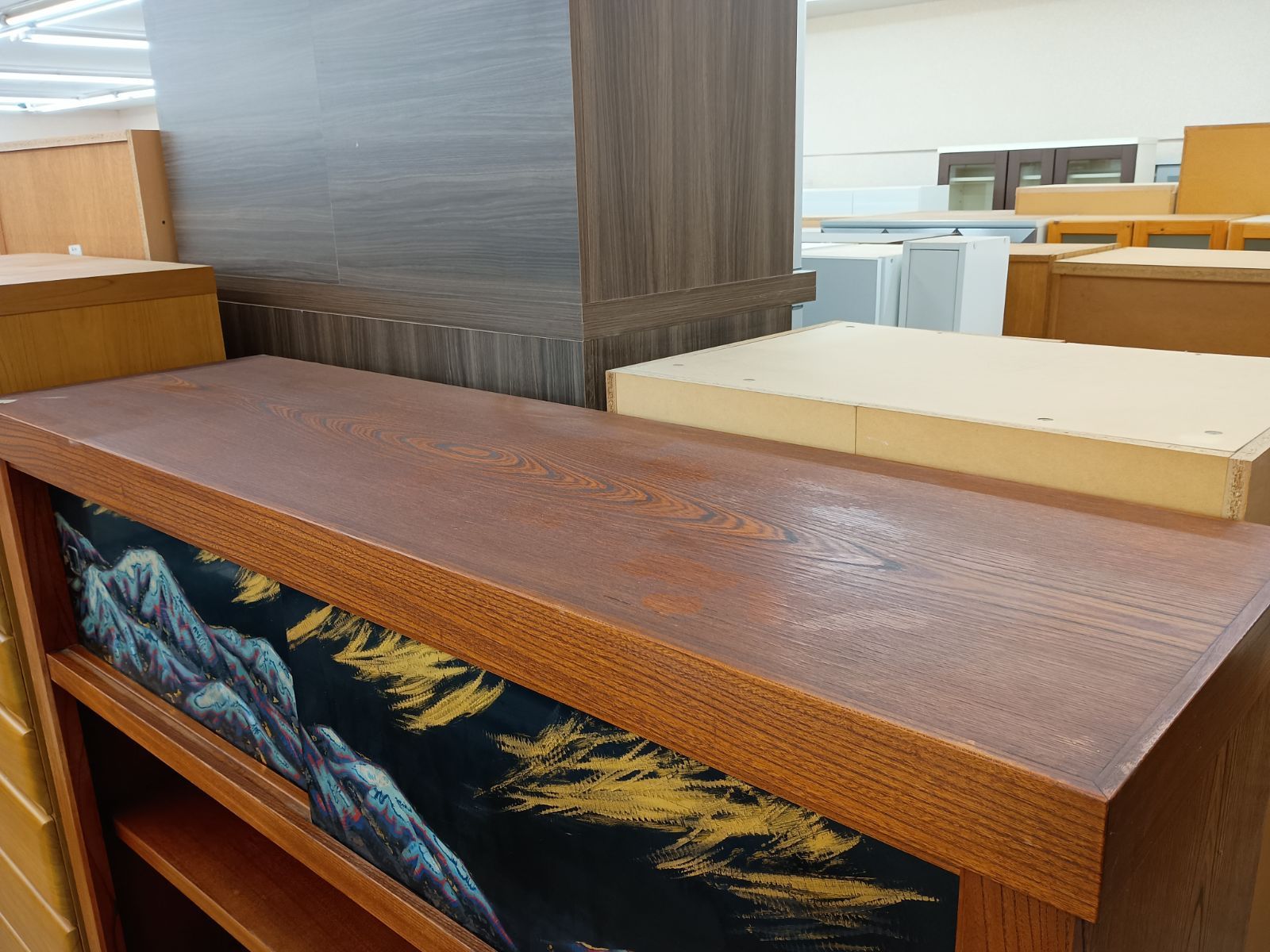 ★リユースのサカイ春日部店★KJ11936 モリシゲ家具 アンティーク飾り棚 ブラウン H170×W162×D48 クリーニング済み ☆関東地域限定販売☆リユースのサカイ春日部店☆モリシゲ家具