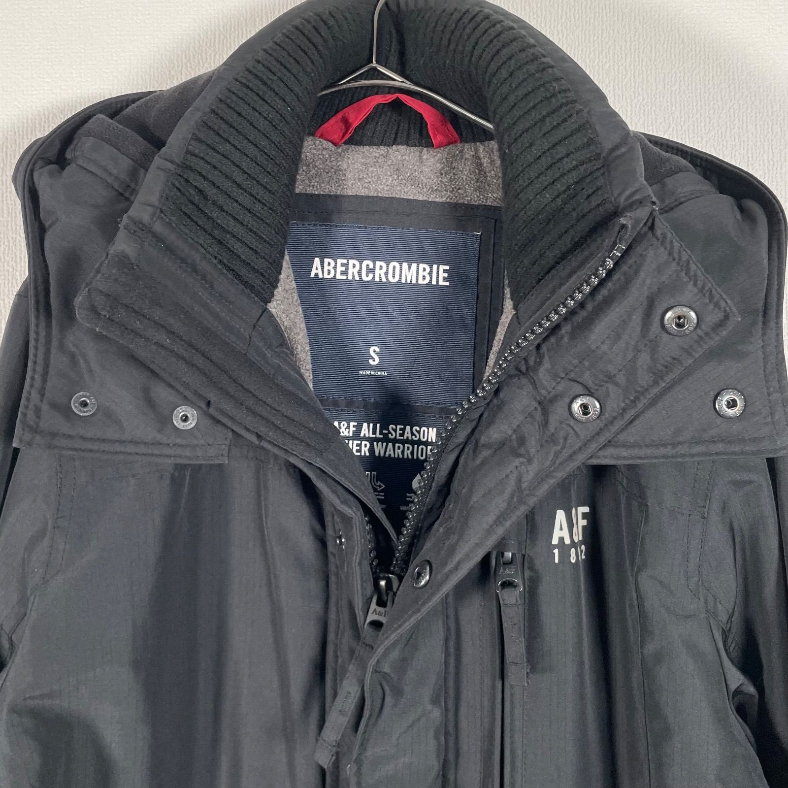 ABERCROMBIE THE A&F ALL-SEASON WEATHER WARRIOR アバクロ マウンテン