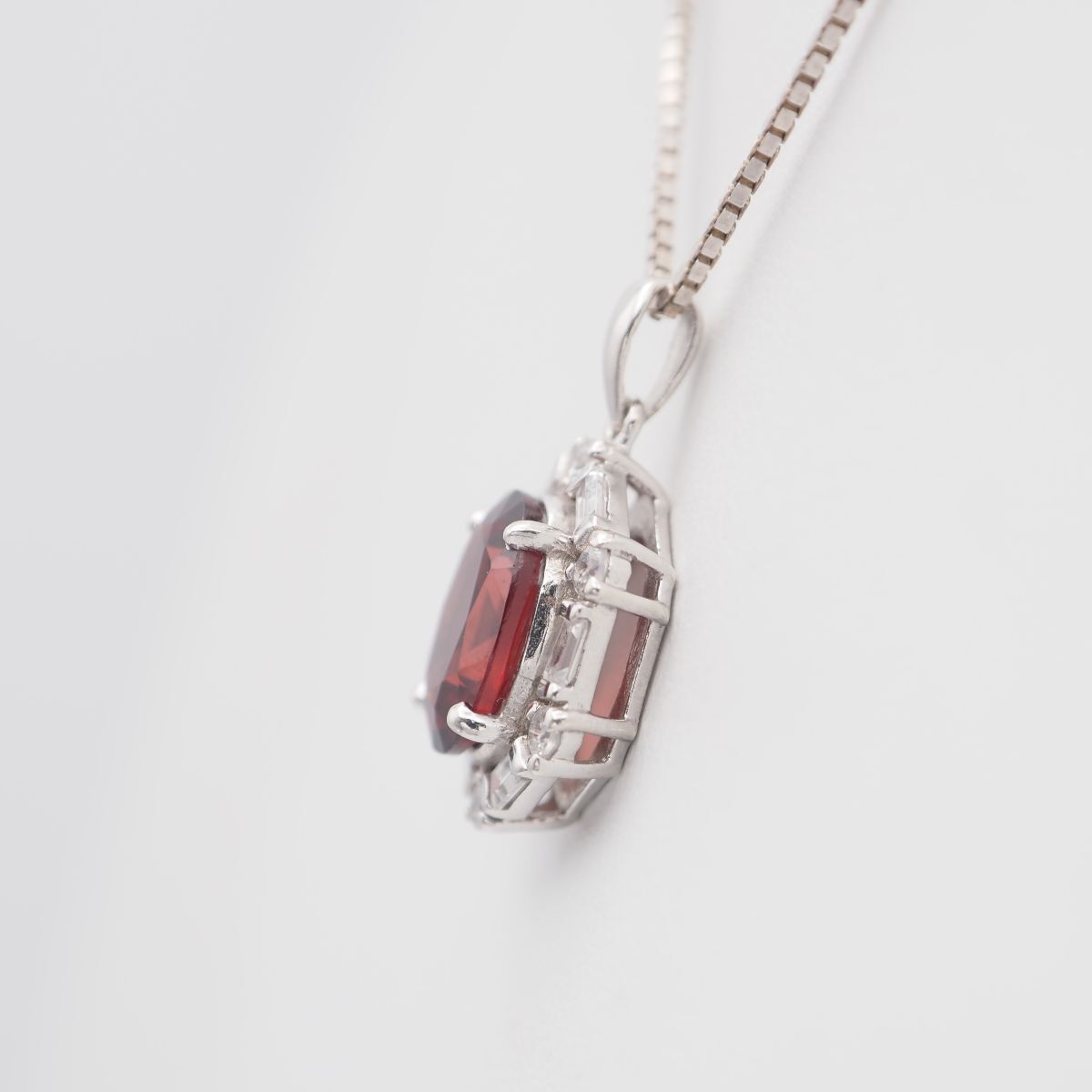 ペンダント  シルバー＆ガーネット【ビンテージ】 L108 ガーネット 925刻印 ペンダント トップ デザイン シルバー