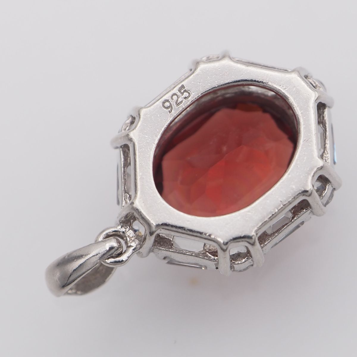 L108 ガーネット 925刻印 ペンダント トップ デザイン シルバー