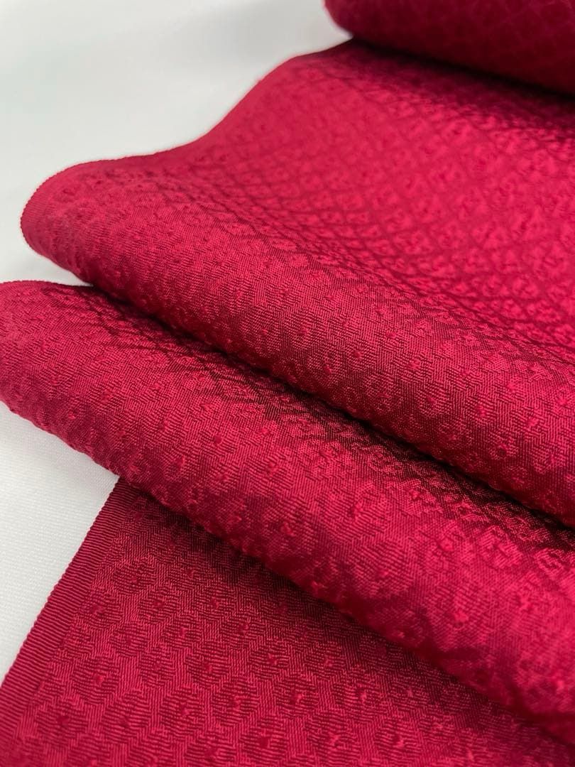 色無地 ふくれ織 紋意匠 着尺 朱・緋色 正絹 反物 T9197 - メルカリ