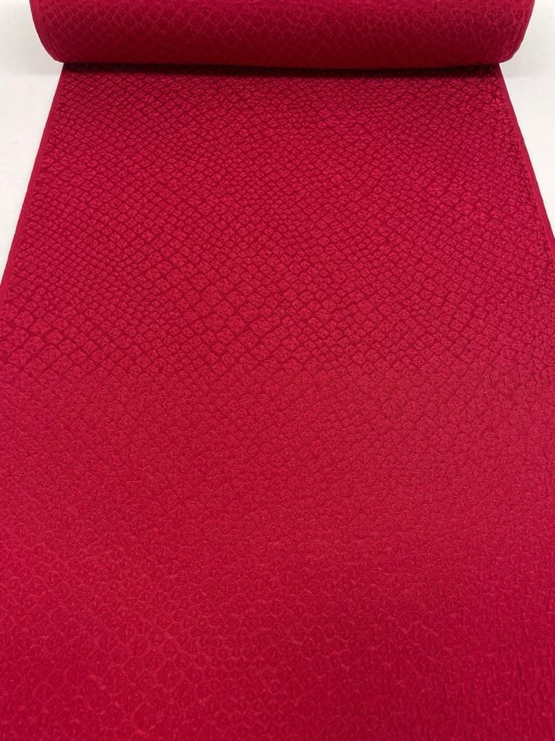 色無地 ふくれ織 紋意匠 着尺 朱・緋色 正絹 反物 T9197 - メルカリ