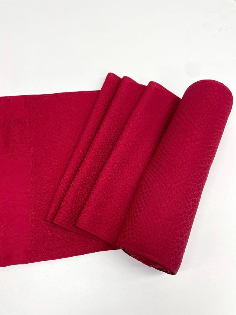 色無地 ふくれ織 紋意匠 着尺 朱・緋色 正絹 反物 T9197 - メルカリ