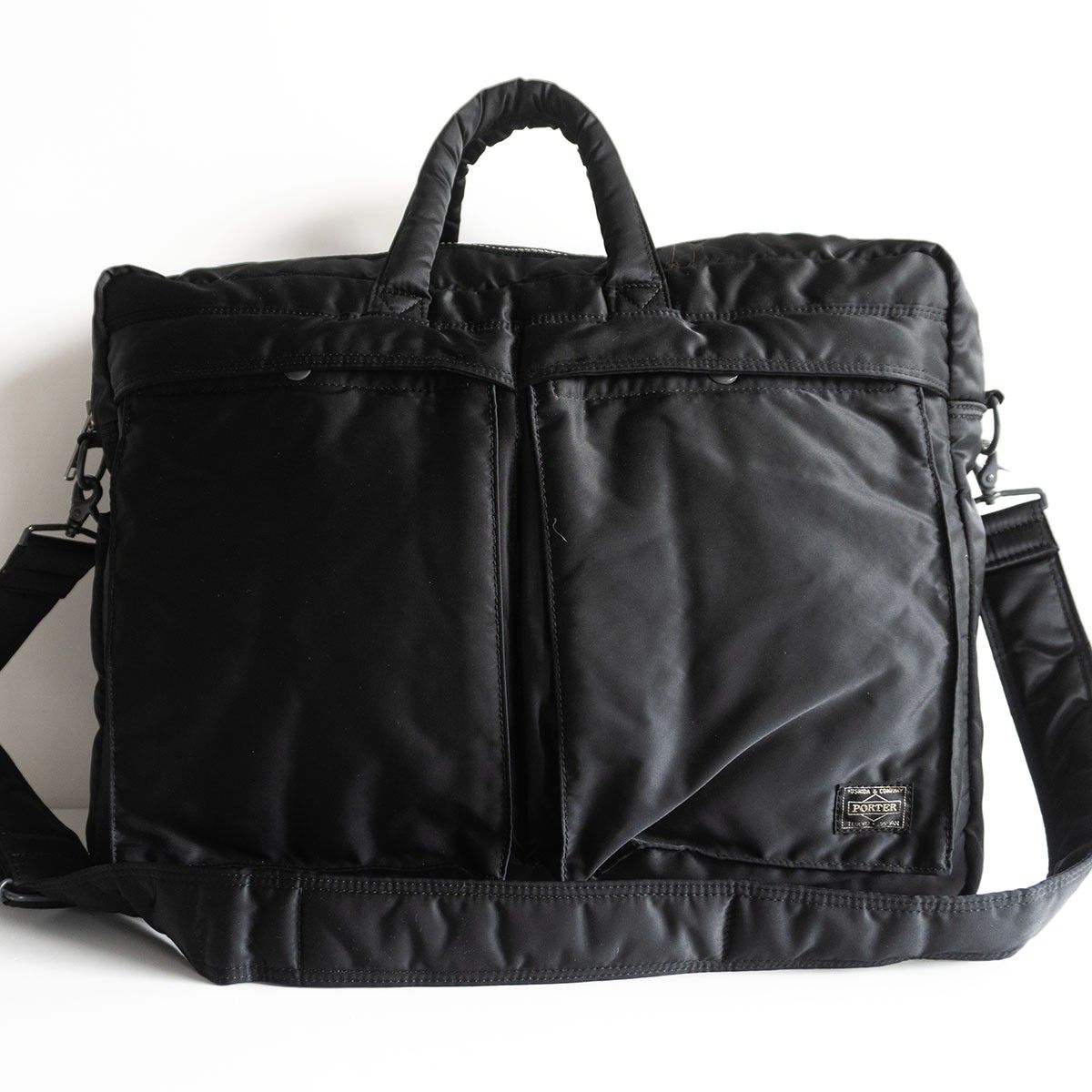 美品 ポーター タンカー 二層 ショルダーバッグ ブラック 肩がけ 黒 2室 美品】PORTER 【タンカー 2室 2WAY ショルダー バッグ】ポーター