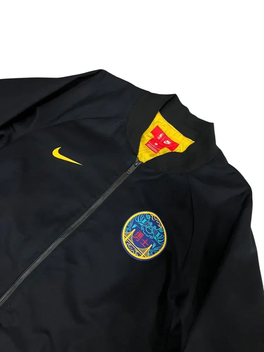 ナイキ インテル・ミラノ アカデミー プロ ジャケット 最新 L