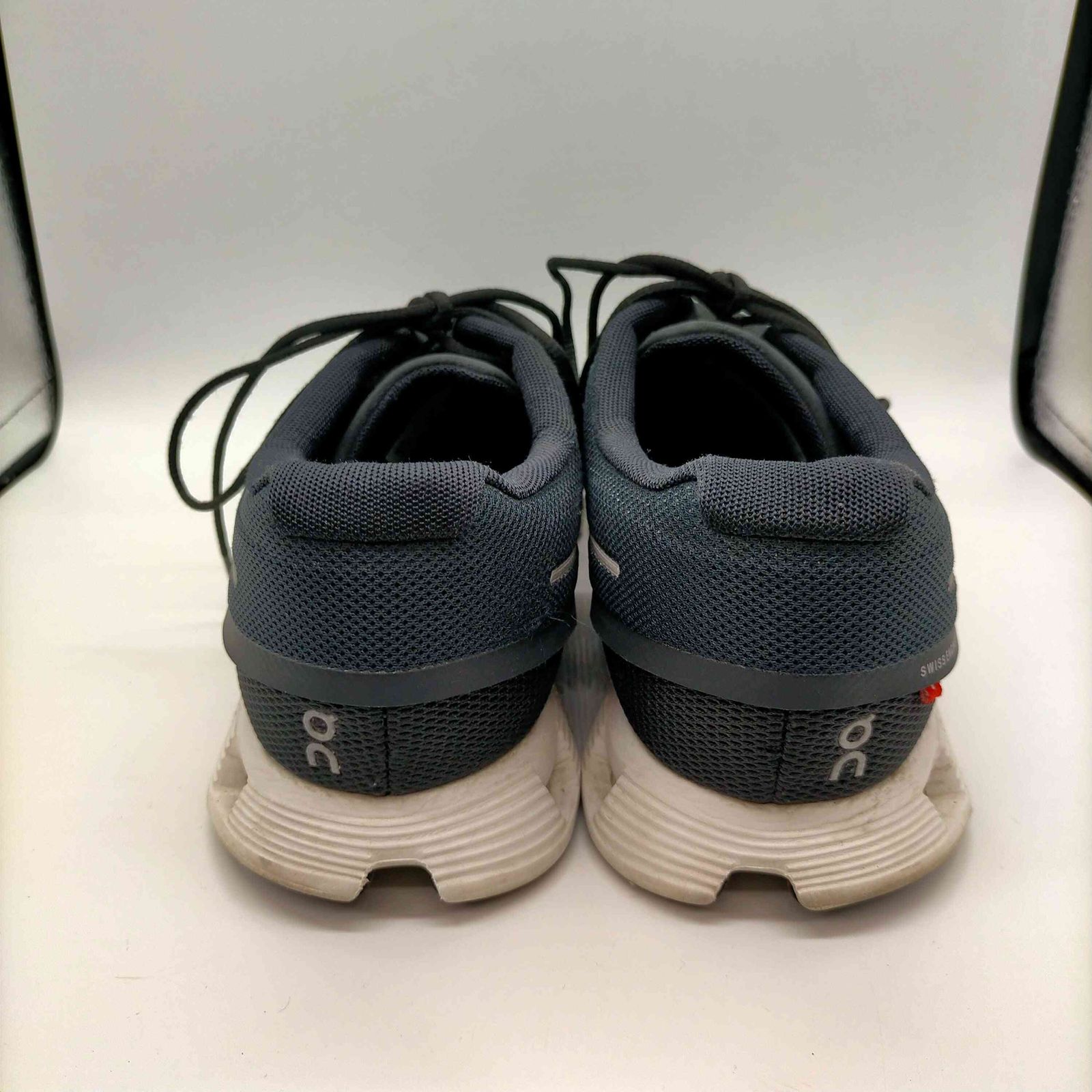 On Running(オンランニング) Cloud 5 メンズ JPN：27 【中古】【ブランド古着バズストア】 オンランニング On Running Cloud 5 メンズ JPN：27 - メルカリ