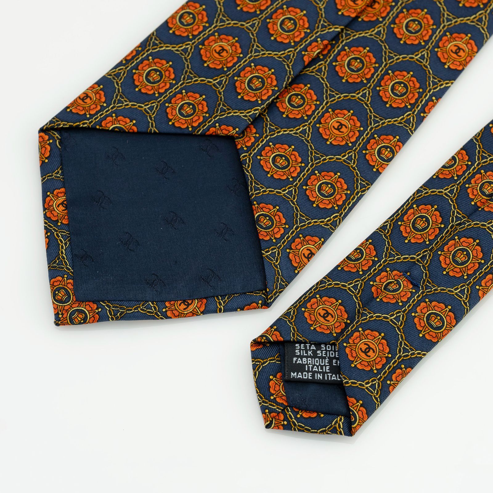 【新品】CHANEL シャネル 高級ネクタイ シルク グリーン 総柄 イタリア製 楽天市場】CHANEL シャネル ネクタイ タイ ストライプ ロゴ イニシャル