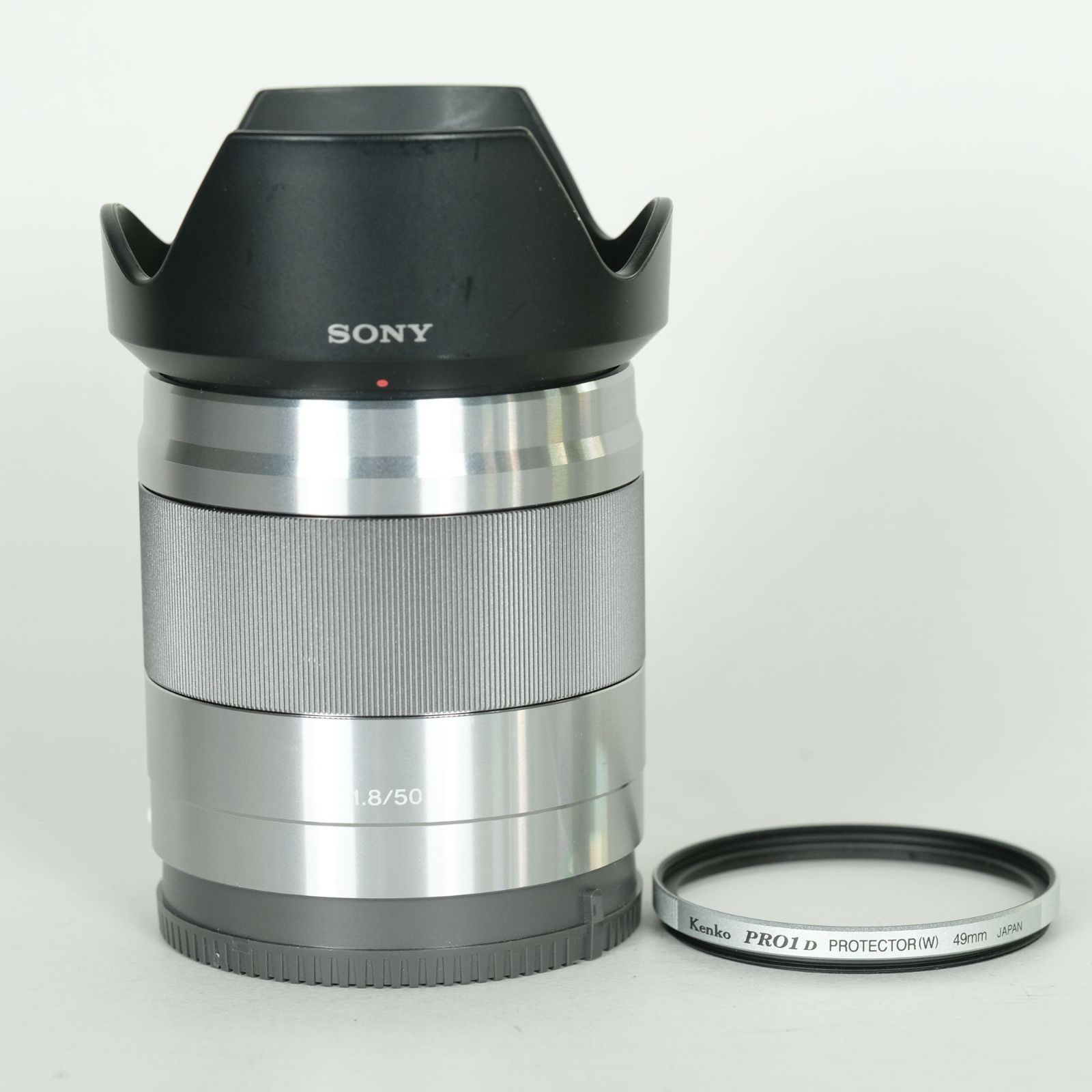 SEL50F18 ossシルバー 新品)SONY (ソニー) E 50mm F1.8 OSS SEL50F18 シルバー（商品ID
