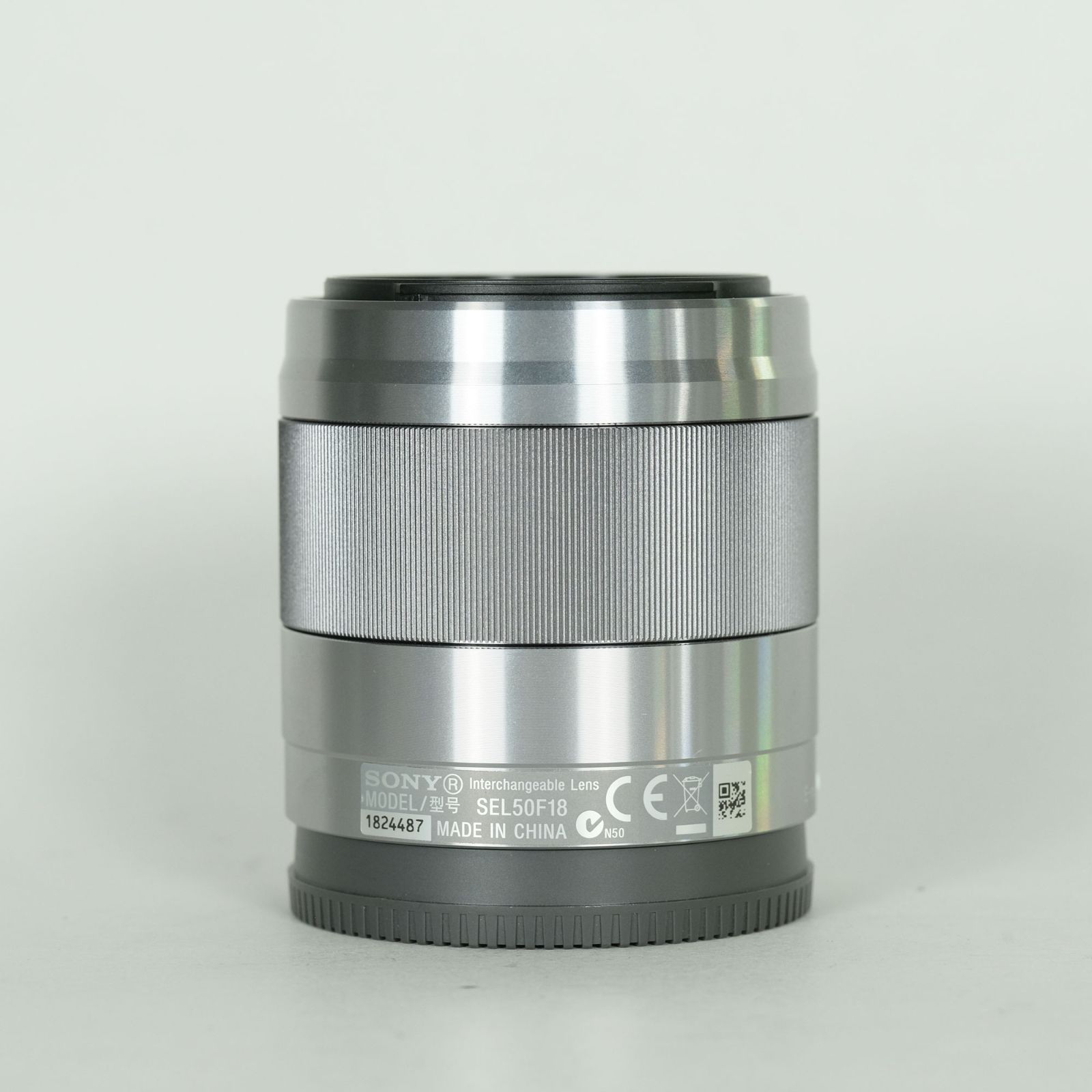 良品 | フィルター付] SONY E 50mm F1.8 OSS SEL50F18 [シルバー