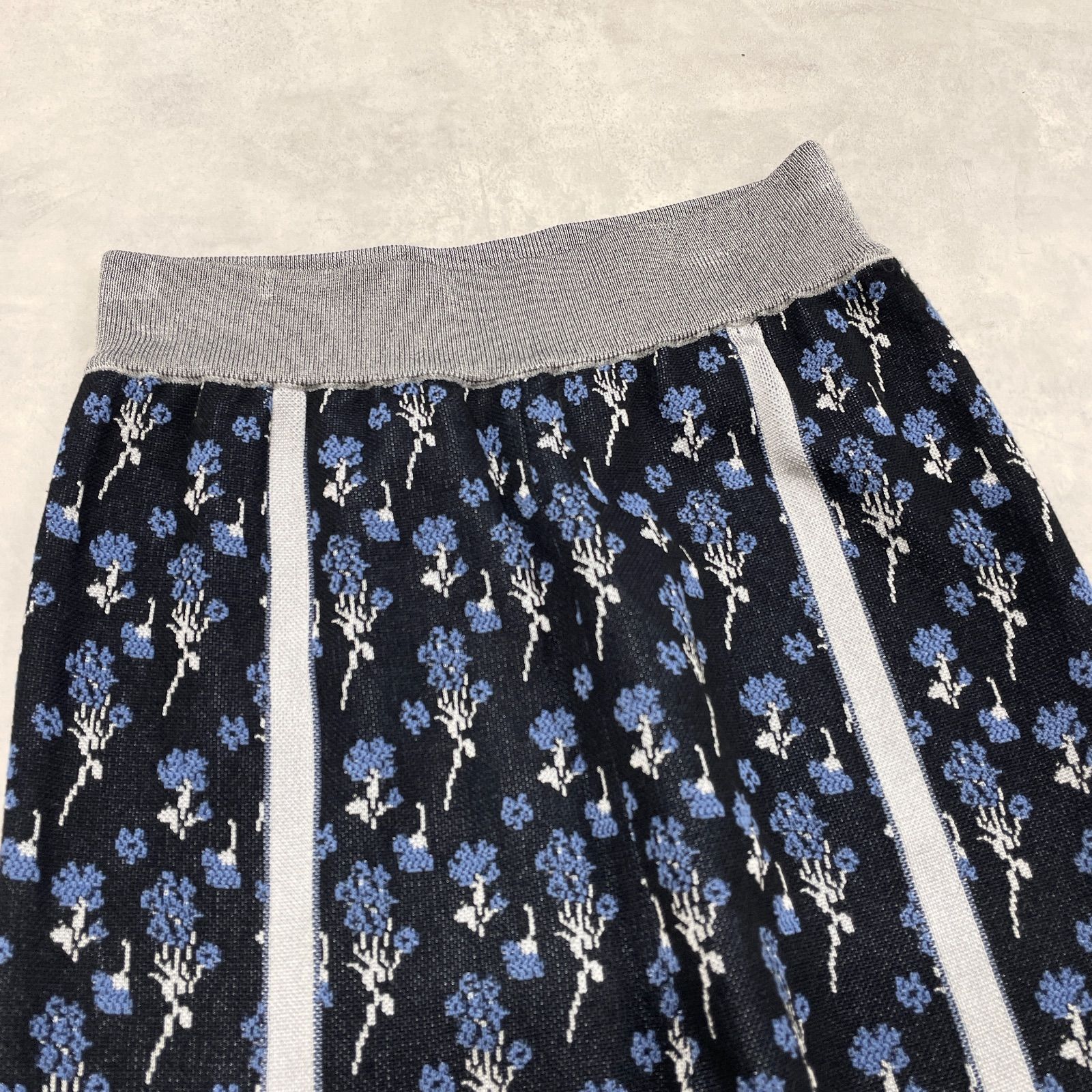 Mame Kurogouchi マメクロゴウチ 2023SS ニットパンツ スリット 花柄