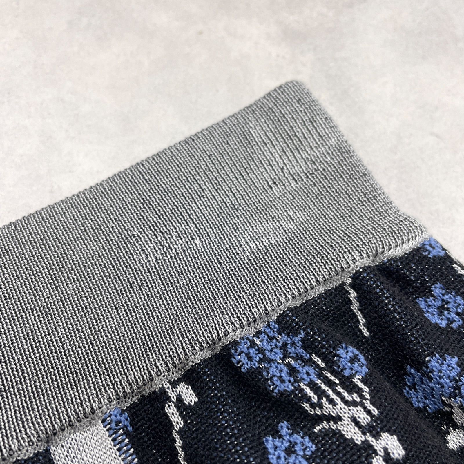 mame kurogouchi ニットスリットパンツ 小花柄 size 1 Mame Kurogouchi マメクロゴウチ 2023SS ニットパンツ スリット 花柄