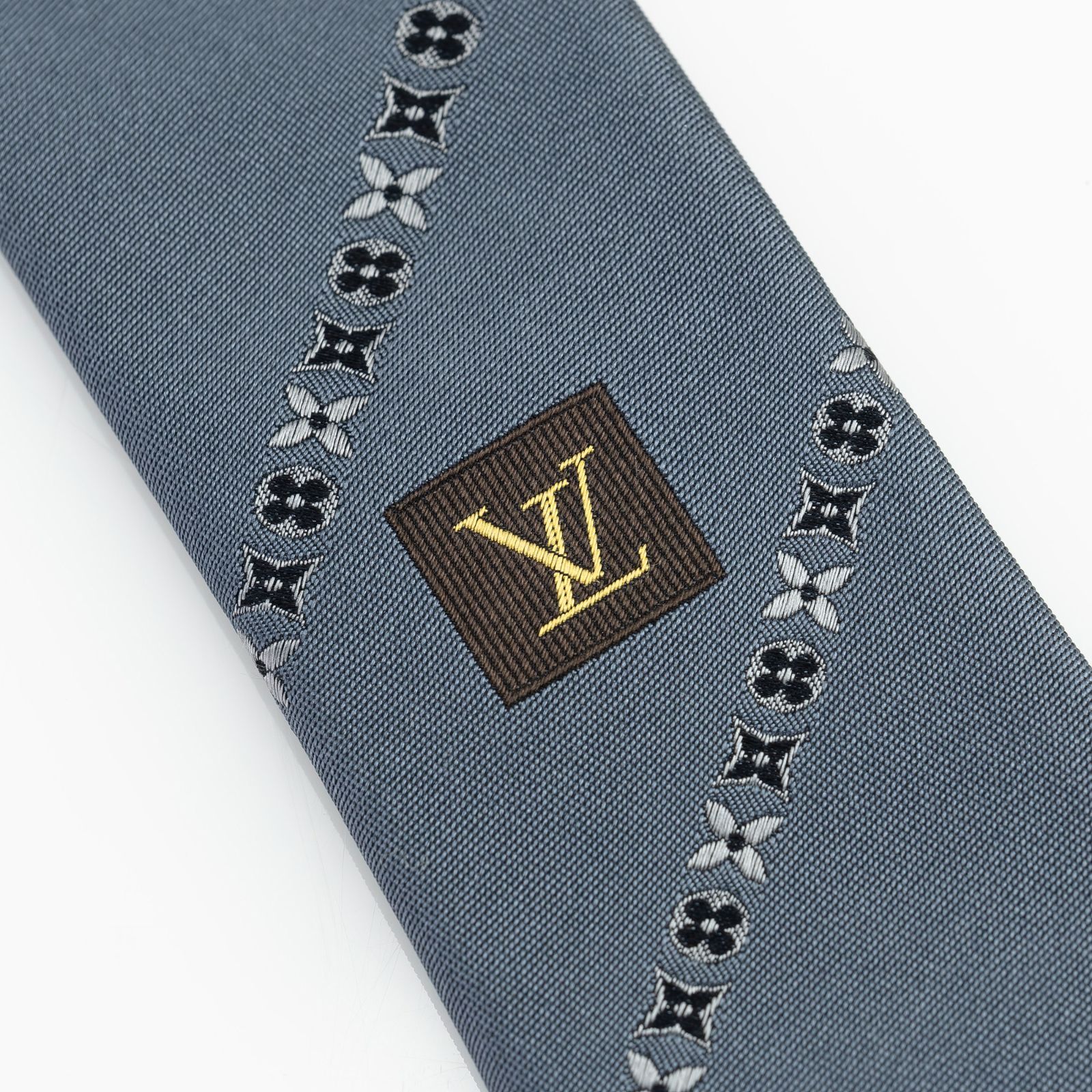 ルイヴィトン LOUIS VUITTON ネクタイ シルク100％ ブルーグレー