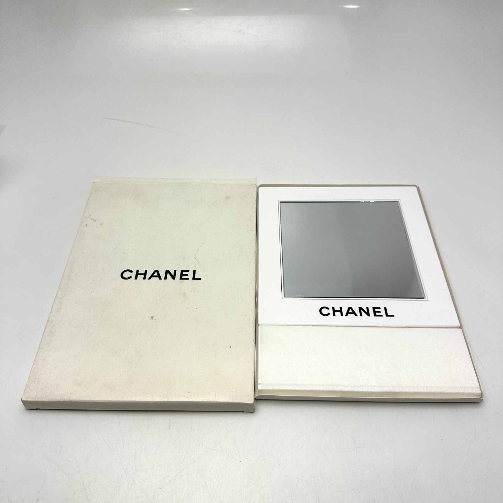 楠本質店/元住吉】ほぼ未使用品 シャネル CHANEL スタンドミラー