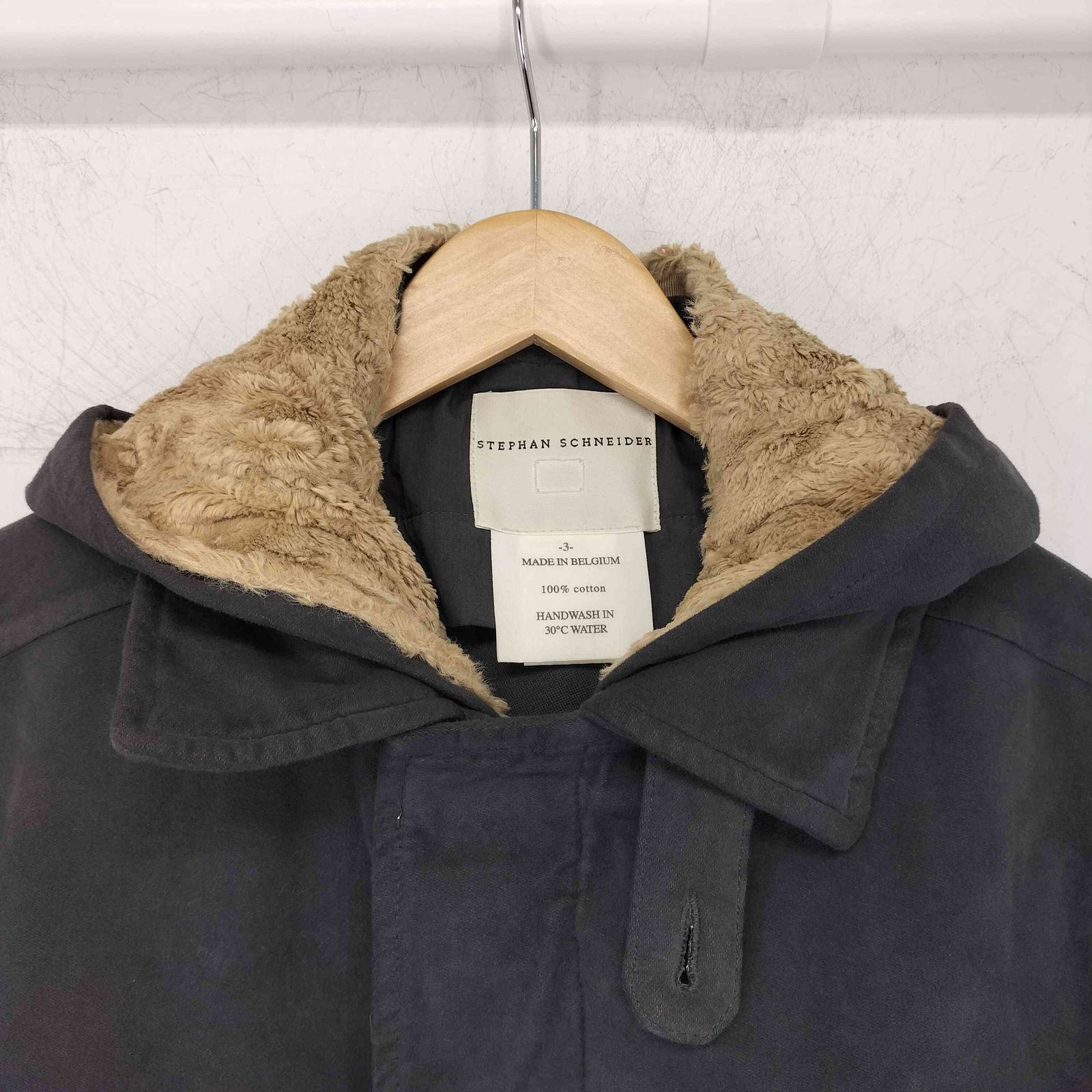 ステファンシュナイダー STEPHAN SCHNEIDER フーデッドステンカラー