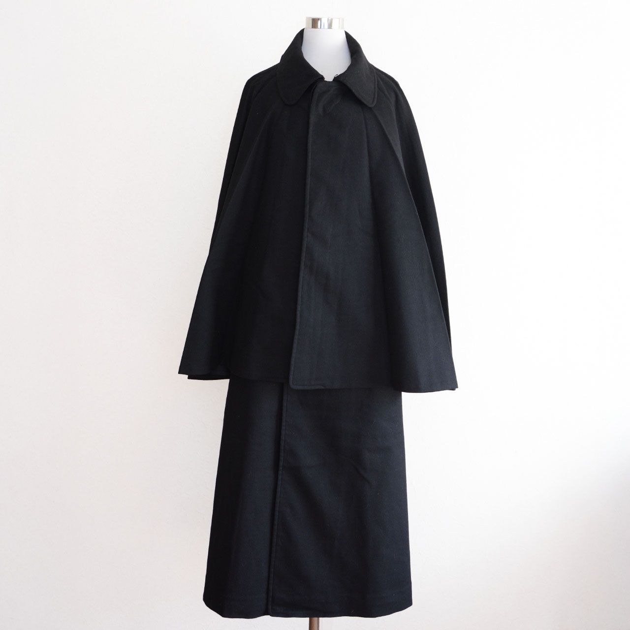 【美品】50s〜60s トンビコート マントコート ヴィンテージ 黒 Yahoo!オークション - 【古着】トンビコート マントコート 厚手 古着コ