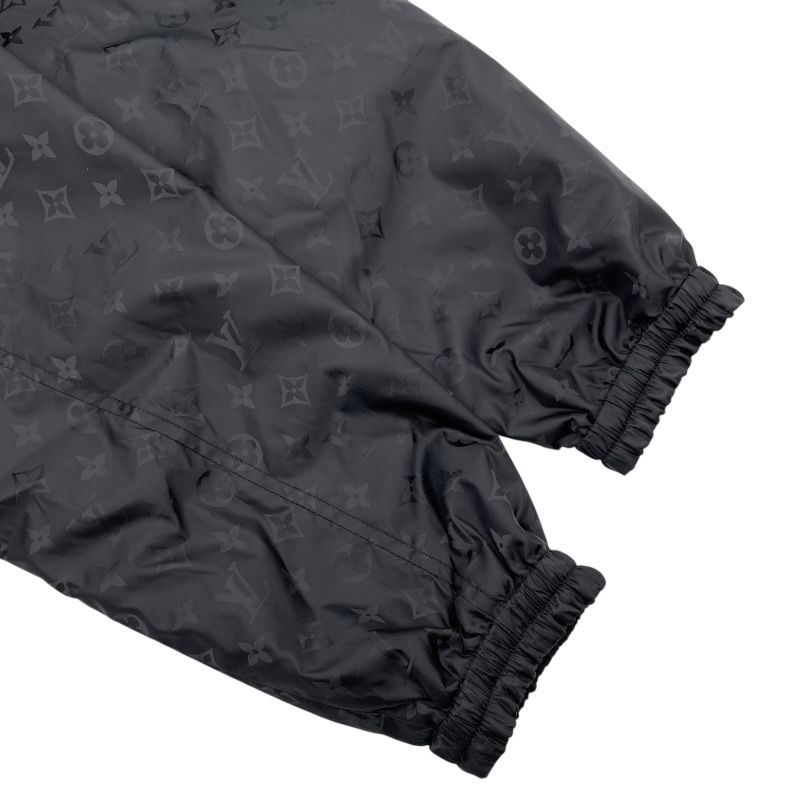 LOUIS VUITTON ブラック ナイロンジャケット【リバーシブル】 LOUIS VUITTON（ルイ・ヴィトン） リバーシブル モノグラム ジャケット