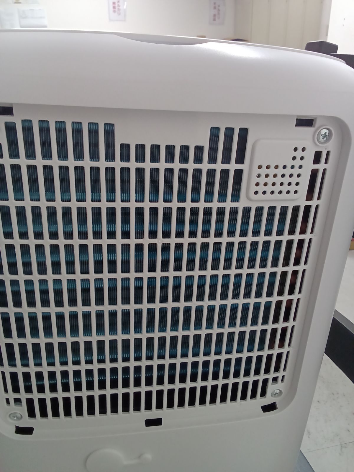 ★リユースのサカイ横浜南店★YM1560 SHARP 衣類乾燥除湿器 CV-R71-W 24年製 動作確認 ☆リユースのサカイ横浜南店☆ SHARP 衣類乾燥除湿器 CV-S71-W 25年製