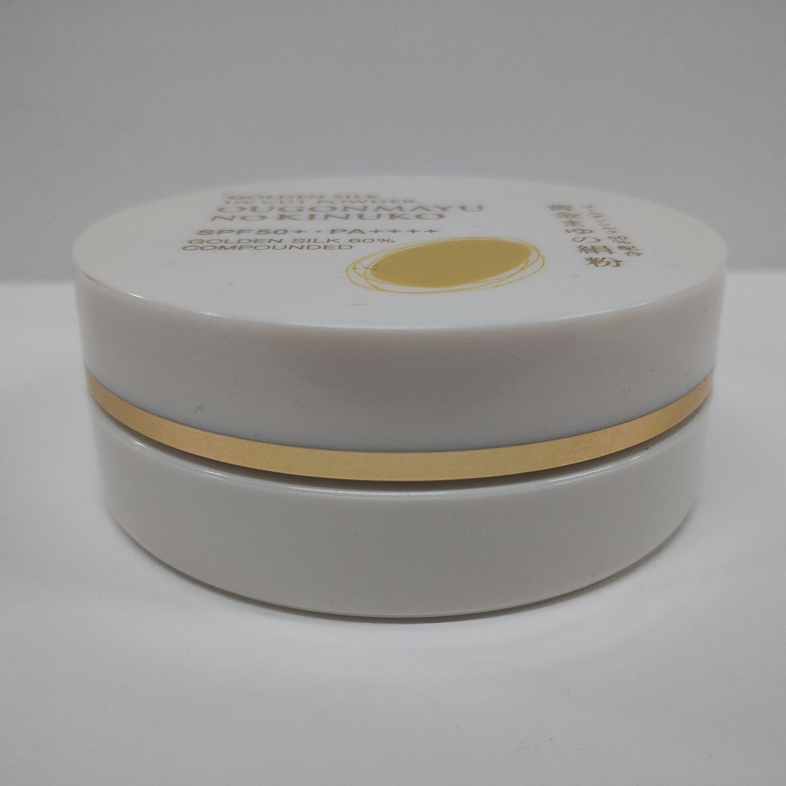 Y3818 K 黄金まゆの絹粉 金のルーセントパウダーUV 薄桃 フェイス