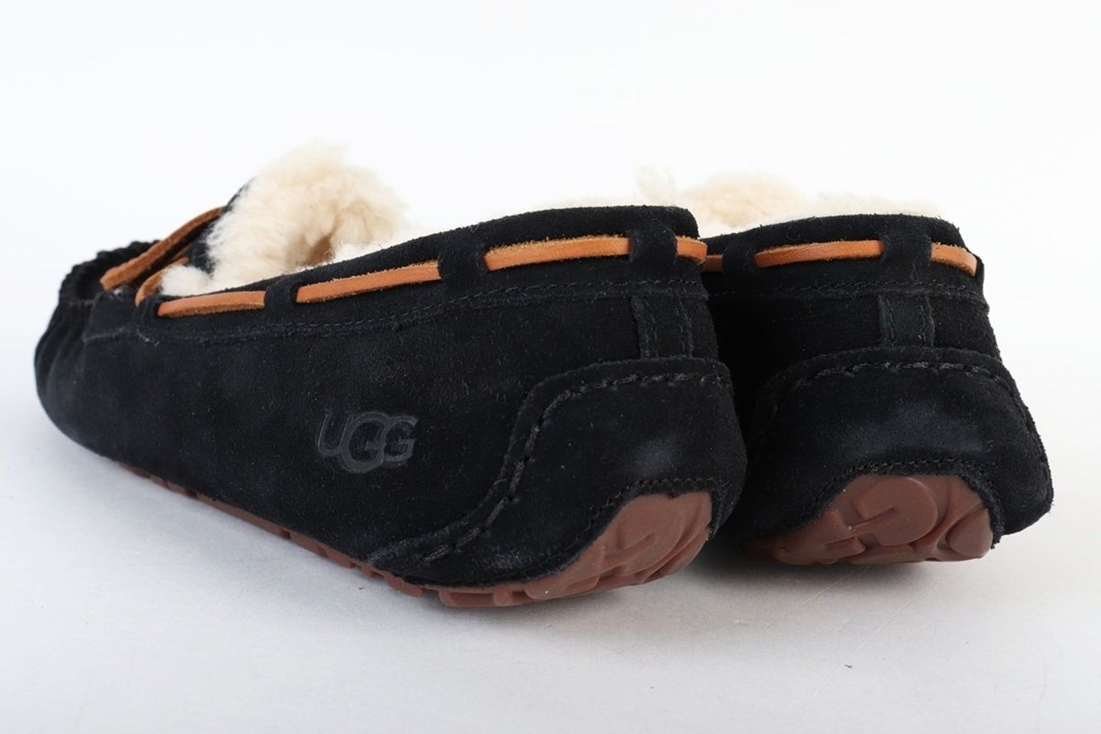 UGG 28cm ダコタ ブラック USA 11 ボア モカシン W DAKOTA 1107949 BLK