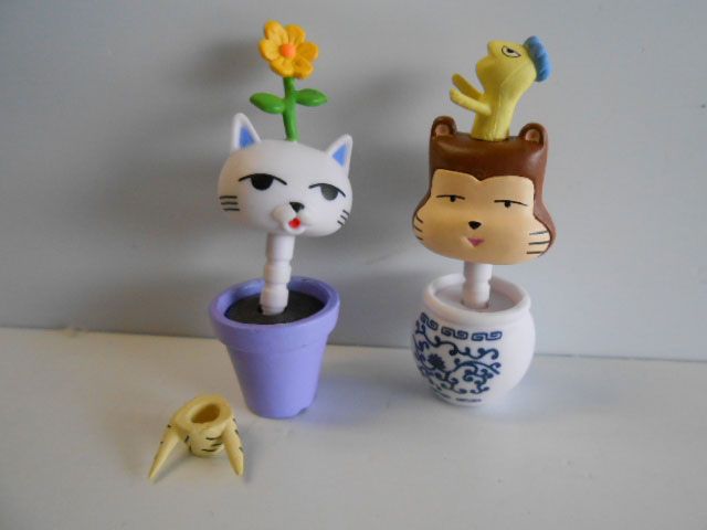 ♯Koi31DzネッコロイヤホンジャックマスコットS入5種 - メルカリ