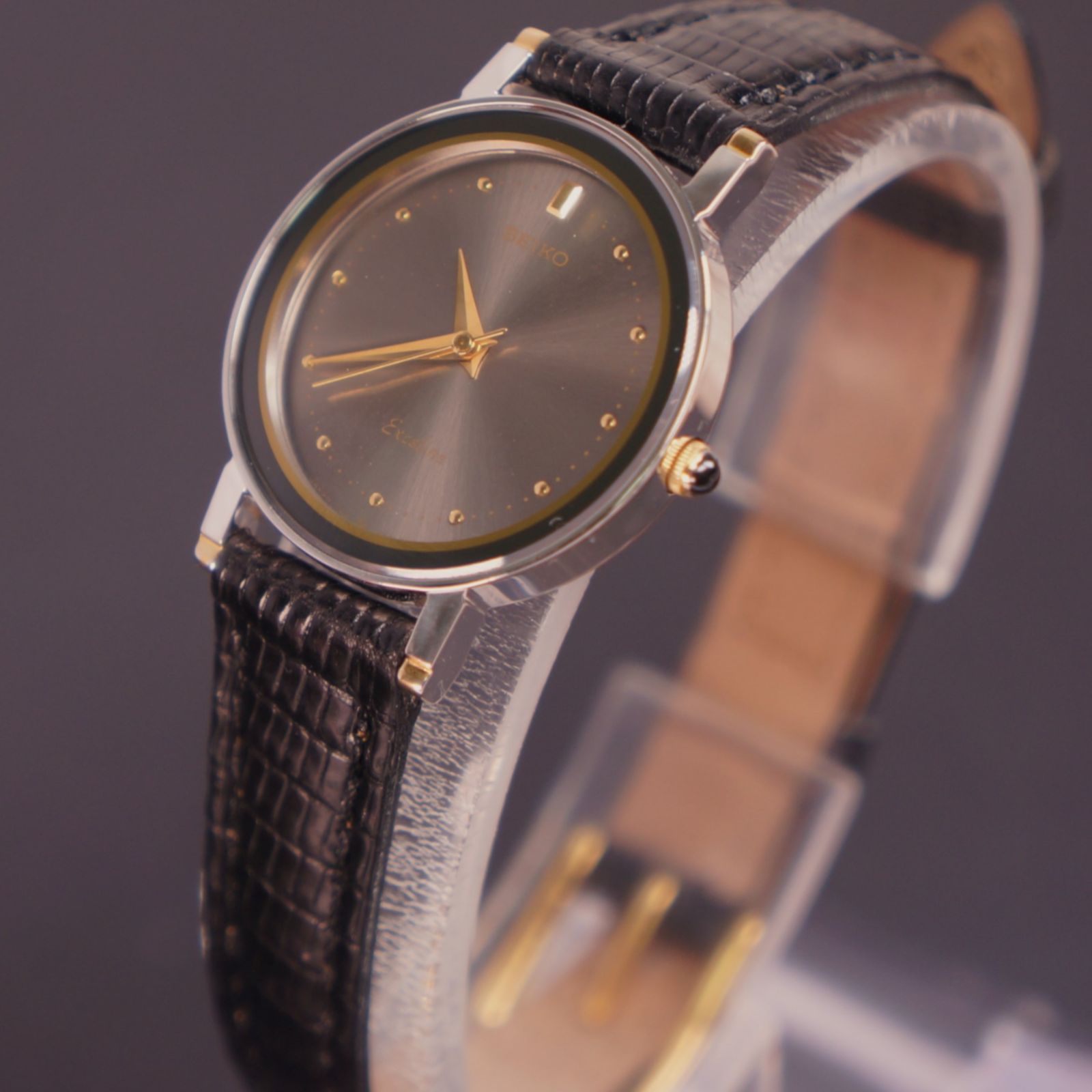 稼働品】SEIKO EXCELINE 黒文字盤 新品ベルト 電池交換済 - メルカリ