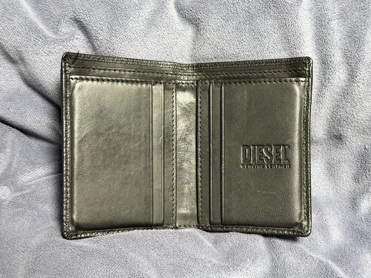 DIESEL ブラック 二つ折り財布 + アウトレット フルセット MULTI-PKTS