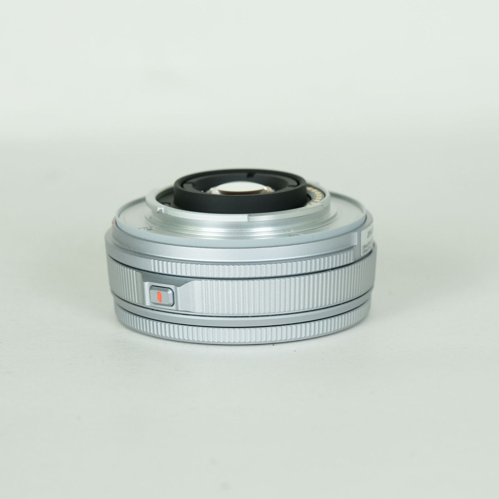 美品] FUJIFILM XF23mmF2.8 R WR [シルバー] | FUJIFILM Xマウント