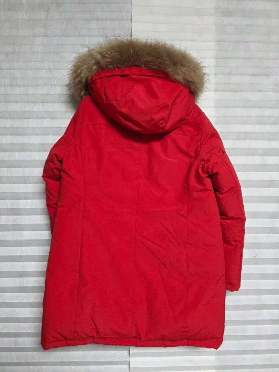 K2 赤色 レディース ダウン アウター 100 - メルカリ