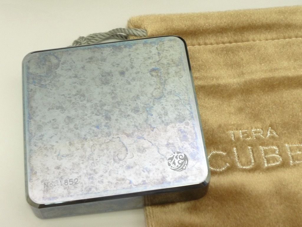 【未使用SHIPS限定品】ヨサ　テラキューブ　非売品　テラヘルツ鉱石 YOSA SHIPS限定品】ヨサ テラキューブ 非売品 テラヘルツ鉱石 YOSA 激レア